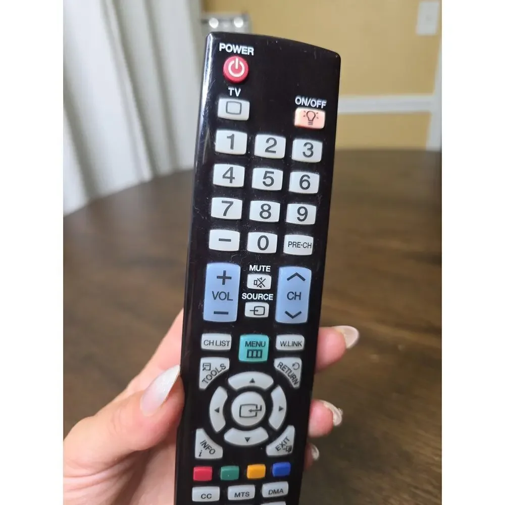 Samsung BN59-00852A Remote Control‎ for TV LN32B550 LN32B650 LN40B610